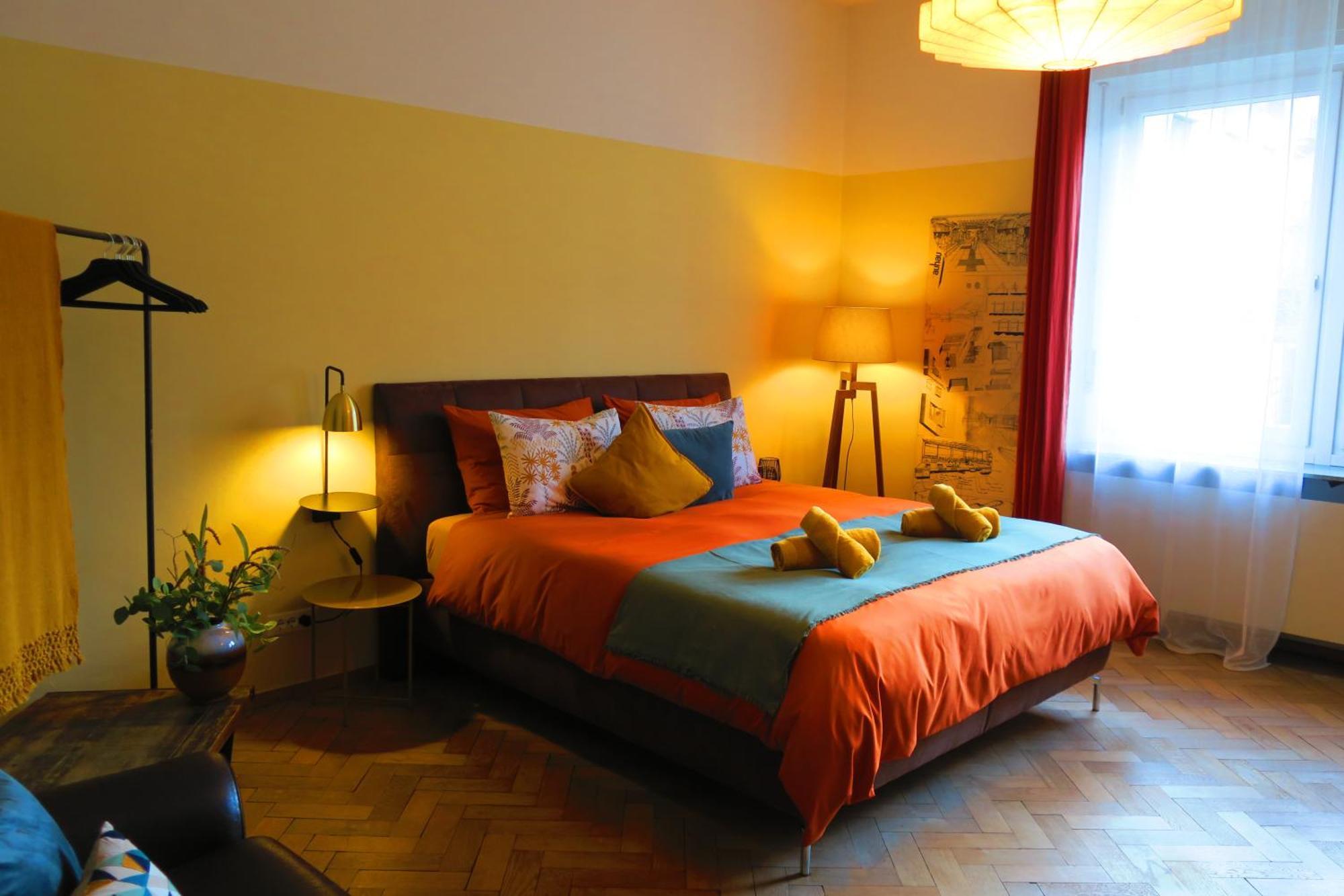 5-Zimmer-Appartement In Historischer Privatvilla, Meran Zentrum, Kostenloser Parkplatz Екстер'єр фото